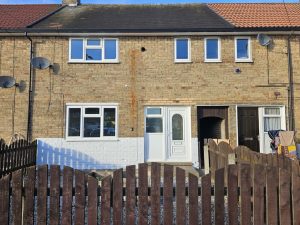 Skipwith Close, Hull, HU6 8JB